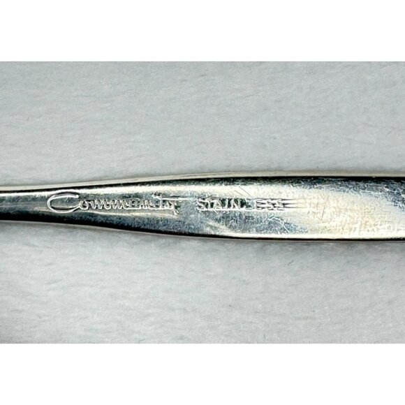 4 Oneida Community FROSTFIRE Stainless Cocktail Seafood Forks - Picture 5 of 5